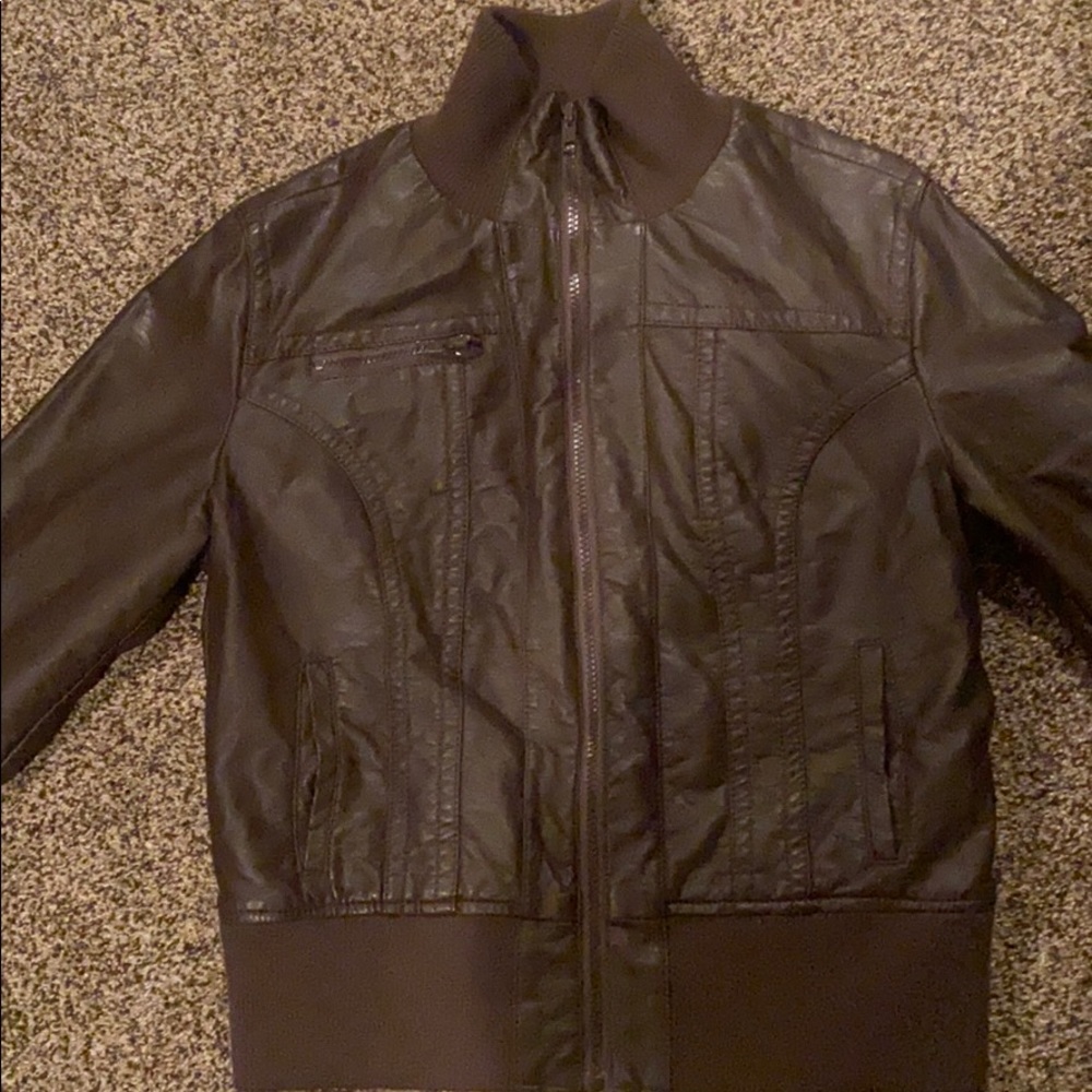 Jacket - Picture 2 of 4